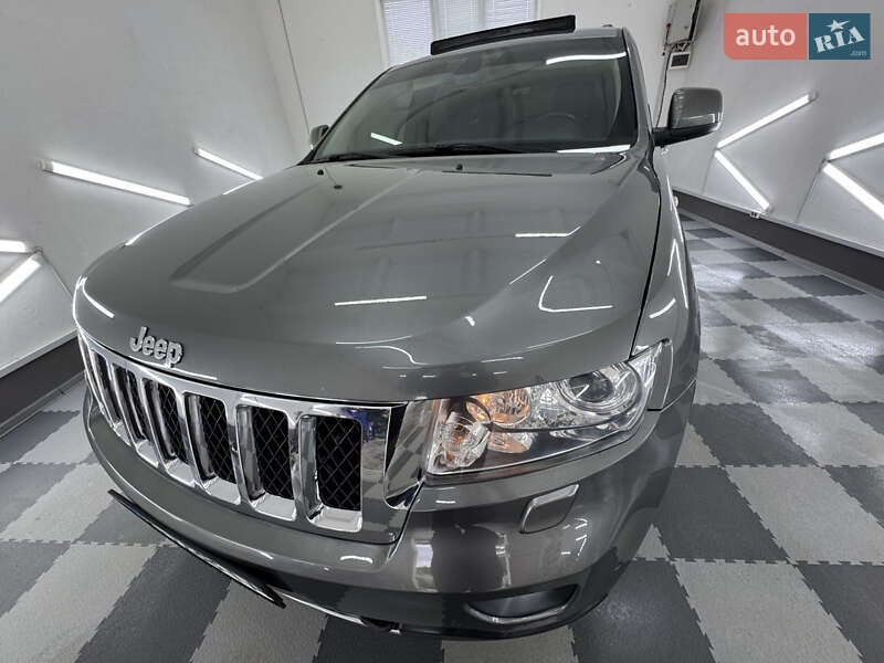 Внедорожник / Кроссовер Jeep Grand Cherokee 2011 в Трускавце