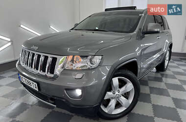Внедорожник / Кроссовер Jeep Grand Cherokee 2011 в 