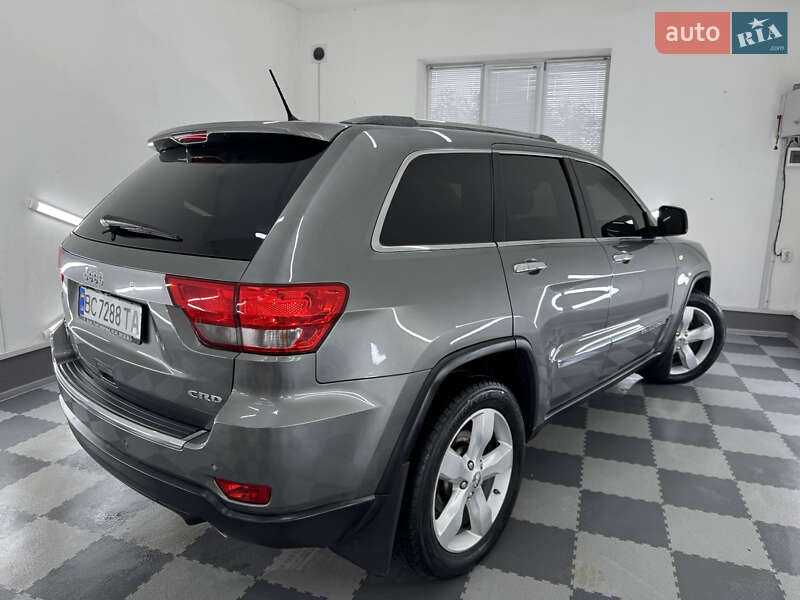 Внедорожник / Кроссовер Jeep Grand Cherokee 2011 в Трускавце