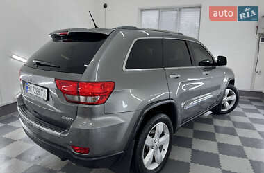 Внедорожник / Кроссовер Jeep Grand Cherokee 2011 в 