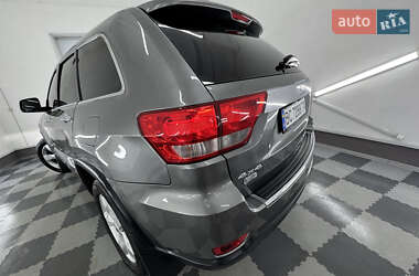 Внедорожник / Кроссовер Jeep Grand Cherokee 2011 в 
