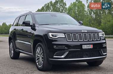 Внедорожник / Кроссовер Jeep Grand Cherokee 2017 в 