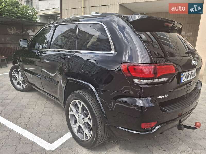 Внедорожник / Кроссовер Jeep Grand Cherokee 2021 в Черкассах