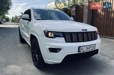 Внедорожник / Кроссовер Jeep Grand Cherokee 2018 в Обухове