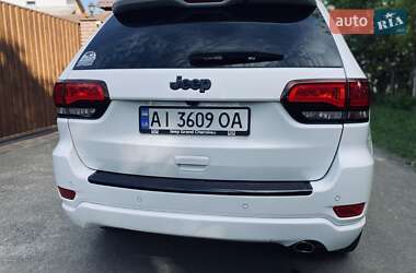 Позашляховик / Кросовер Jeep Grand Cherokee 2018 в 