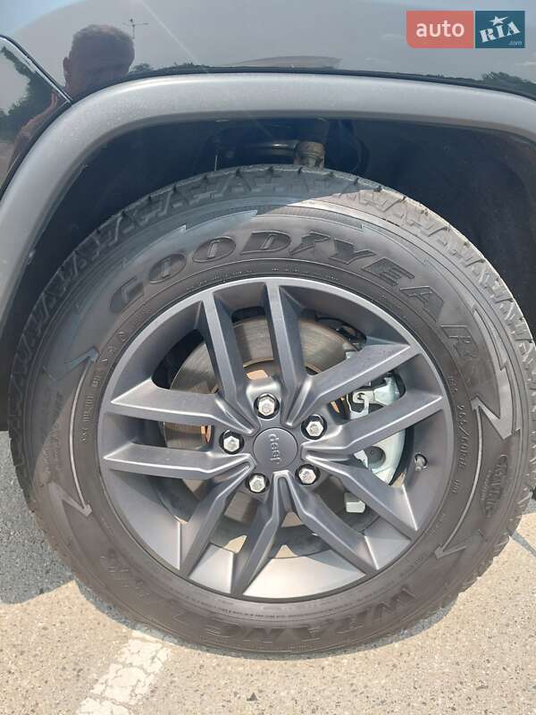 Внедорожник / Кроссовер Jeep Grand Cherokee 2021 в Умани фото 26 Внедорожник / Кроссовер Jeep Grand Cherokee 2021 в Умани