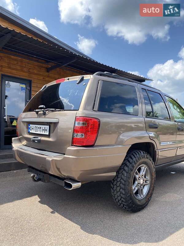 Внедорожник / Кроссовер Jeep Grand Cherokee 2002 в Житомире