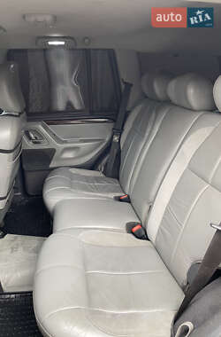 Внедорожник / Кроссовер Jeep Grand Cherokee 2004 в 
