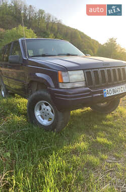 Внедорожник / Кроссовер Jeep Grand Cherokee 1996 в Мукачево
