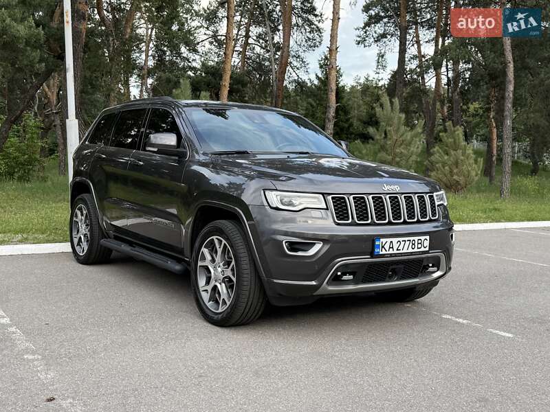 Jeep Grand Cherokee 2021