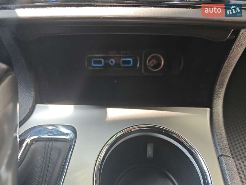 Внедорожник / Кроссовер Jeep Grand Cherokee 2018 в Киеве фото 46 Внедорожник / Кроссовер Jeep Grand Cherokee 2018 в Киеве