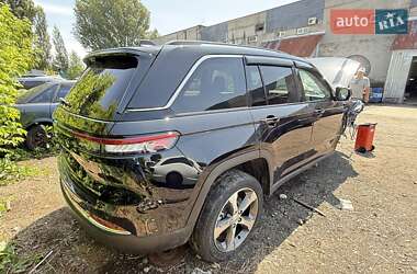 Позашляховик / Кросовер Jeep Grand Cherokee 2022 в 