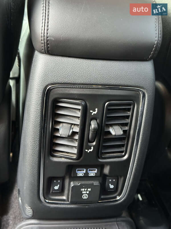 Позашляховик / Кросовер Jeep Grand Cherokee 2018 в Броварах