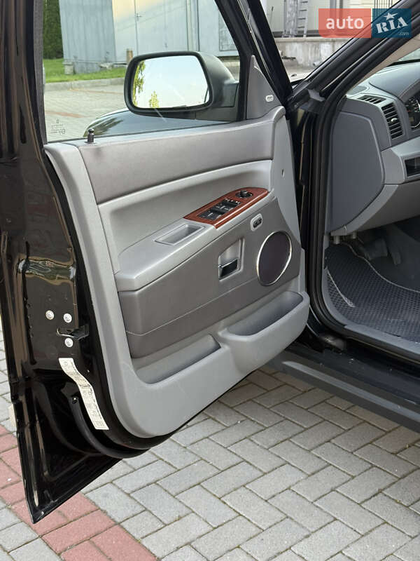 Внедорожник / Кроссовер Jeep Grand Cherokee 2007 в Золочеве