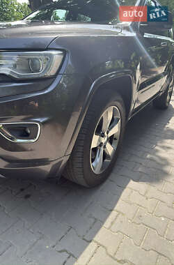 Внедорожник / Кроссовер Jeep Grand Cherokee 2014 в 