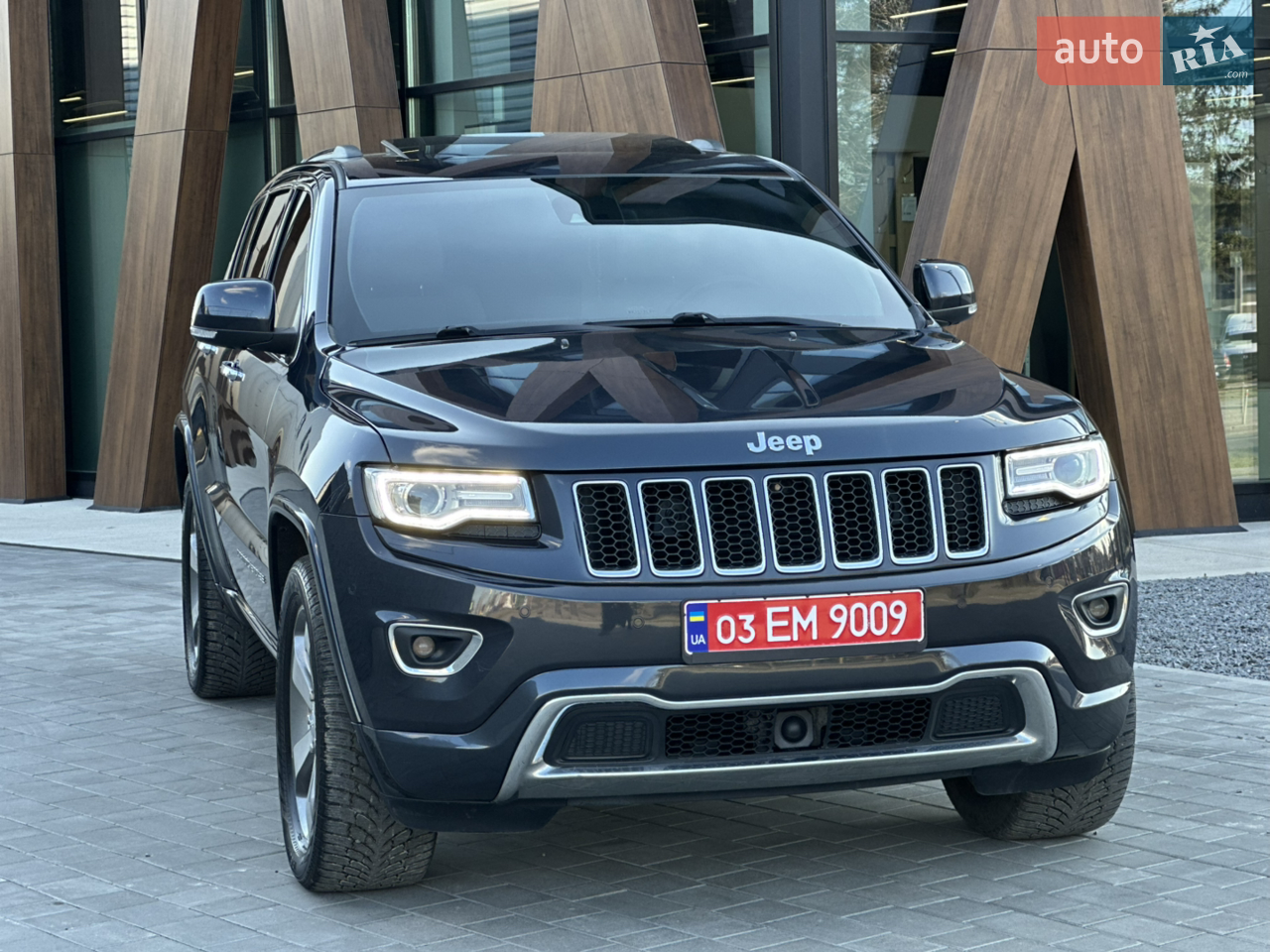 2015 Jeep Grand Cherokee - мініатюра 17