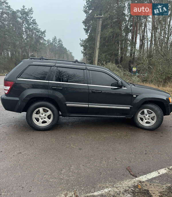 Внедорожник / Кроссовер Jeep Grand Cherokee 2006 в Сумах