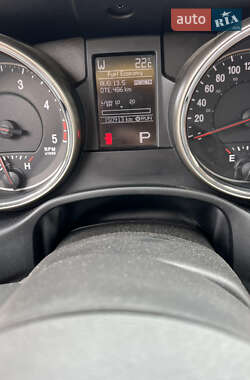 Внедорожник / Кроссовер Jeep Grand Cherokee 2012 в 