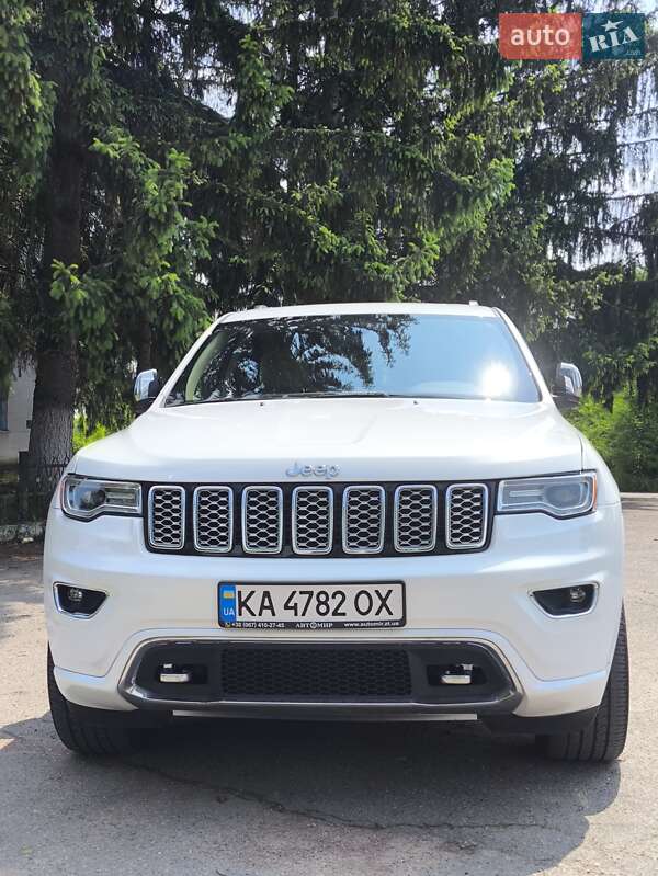 Внедорожник / Кроссовер Jeep Grand Cherokee 2018 в Киеве