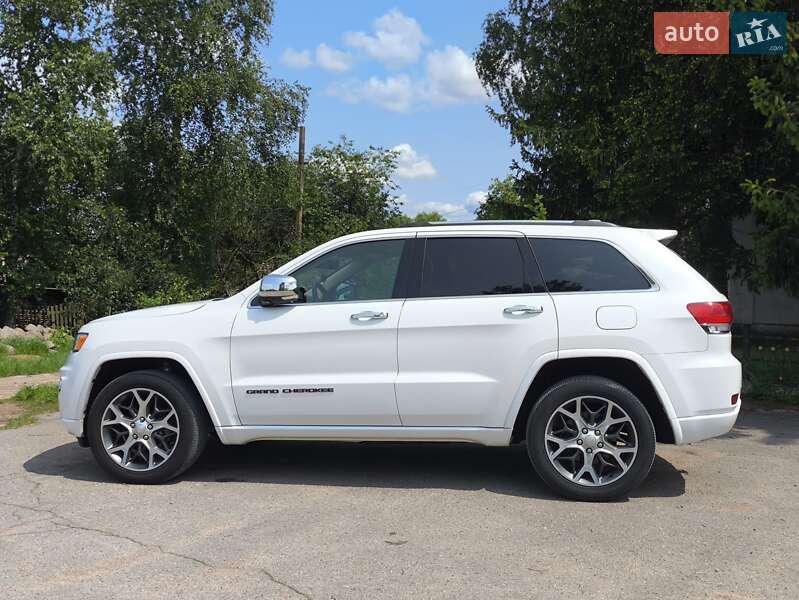 Внедорожник / Кроссовер Jeep Grand Cherokee 2018 в Киеве