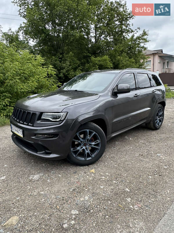 Внедорожник / Кроссовер Jeep Grand Cherokee 2016 в Киеве