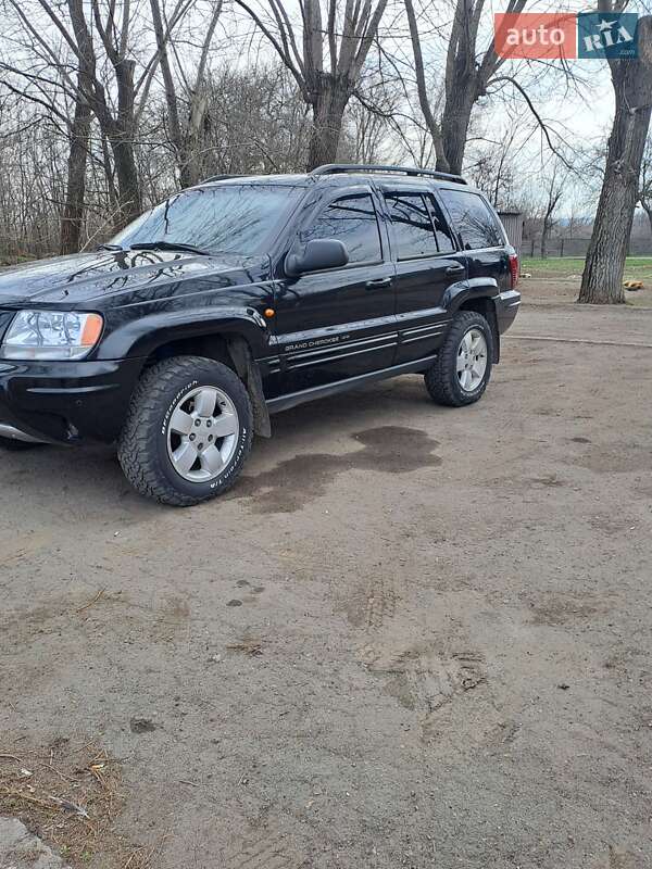 Внедорожник / Кроссовер Jeep Grand Cherokee 2003 в Ахтырке