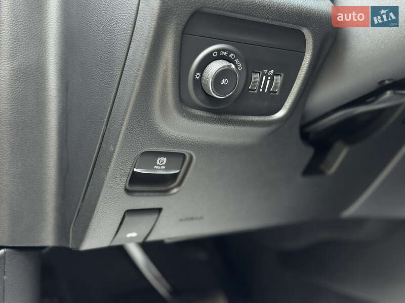 Внедорожник / Кроссовер Jeep Grand Cherokee 2024 в Киеве