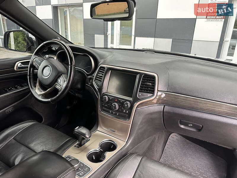 Внедорожник / Кроссовер Jeep Grand Cherokee 2013 в Чернигове