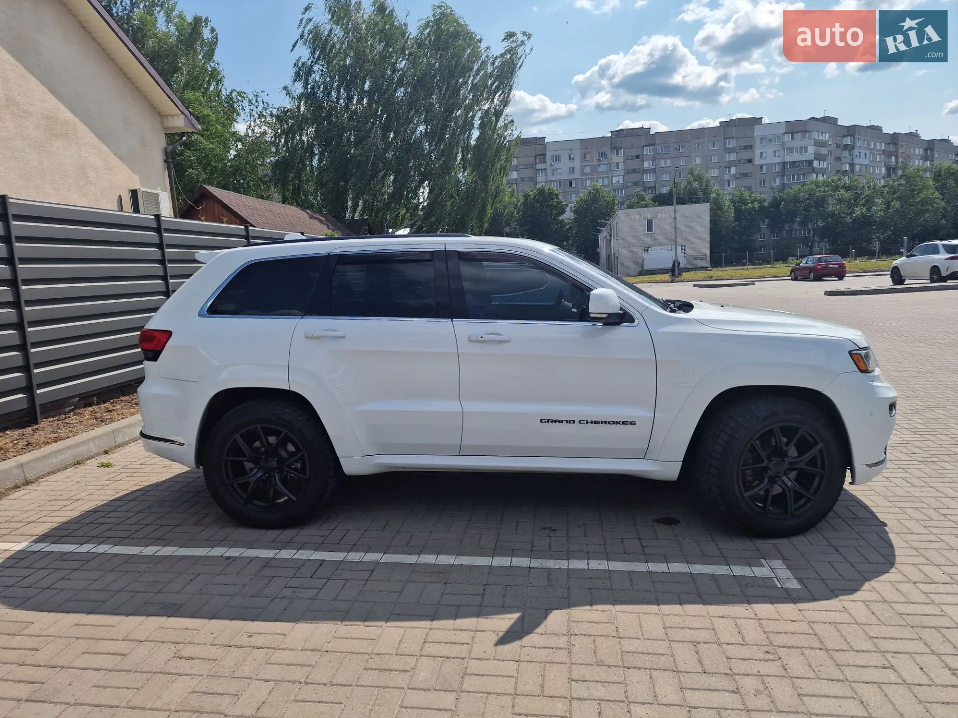2015 Jeep Grand Cherokee - мініатюра 14