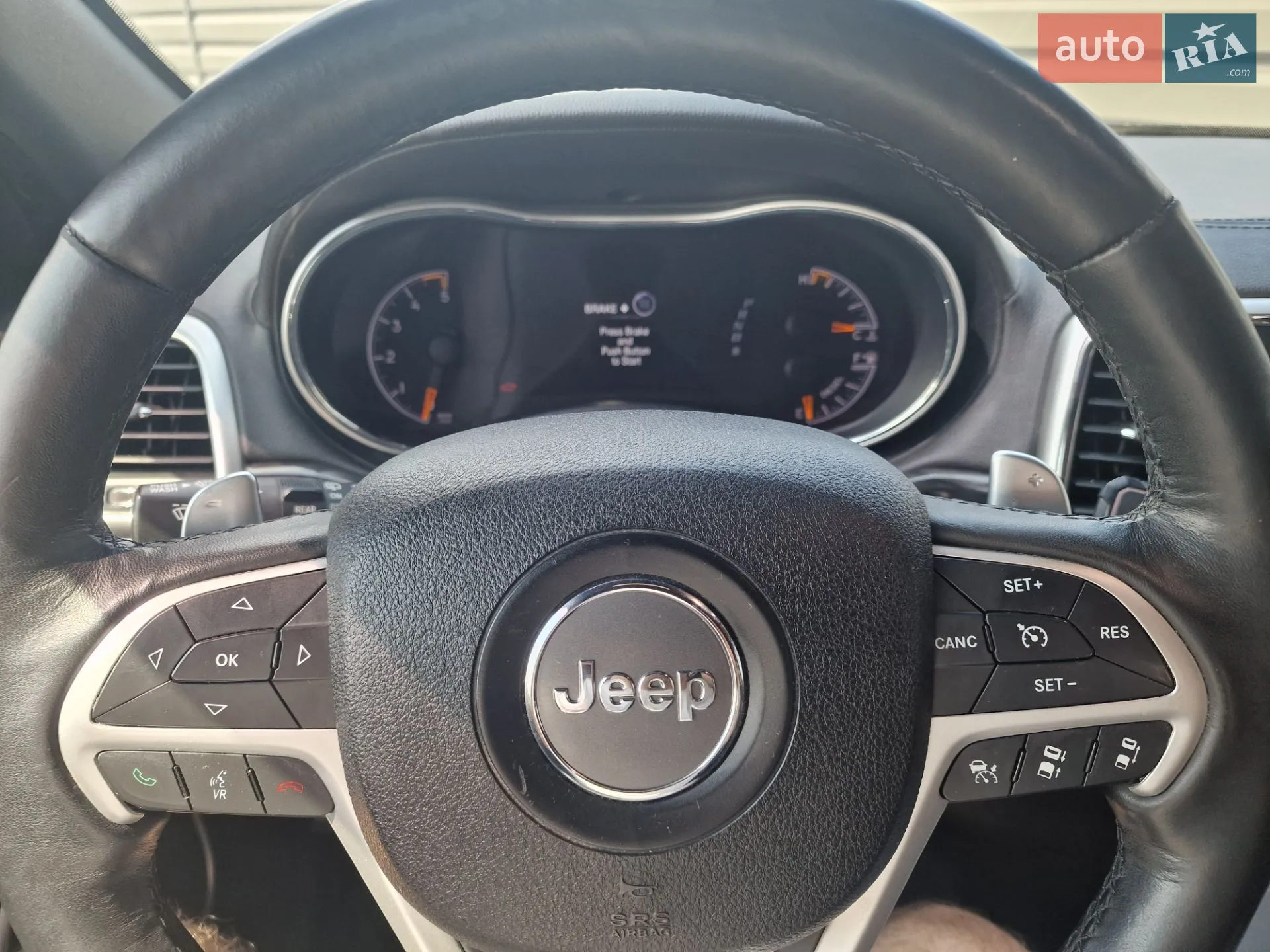 2015 Jeep Grand Cherokee - мініатюра 18