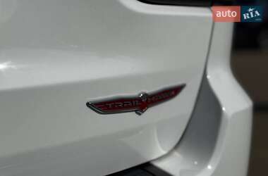 Внедорожник / Кроссовер Jeep Grand Cherokee 2018 в 