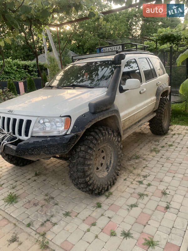 Внедорожник / Кроссовер Jeep Grand Cherokee 1999 в Ужгороде