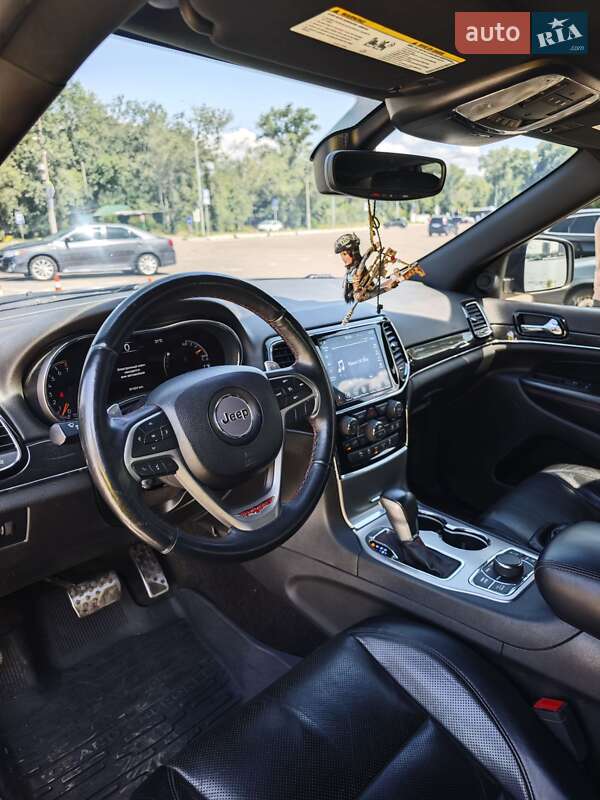 Внедорожник / Кроссовер Jeep Grand Cherokee 2018 в Киеве