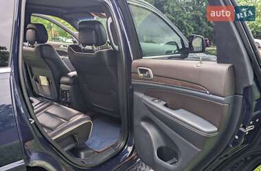 Внедорожник / Кроссовер Jeep Grand Cherokee 2017 в Сумах