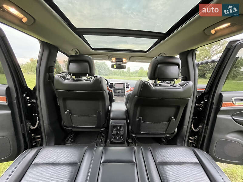 Внедорожник / Кроссовер Jeep Grand Cherokee 2011 в Харькове