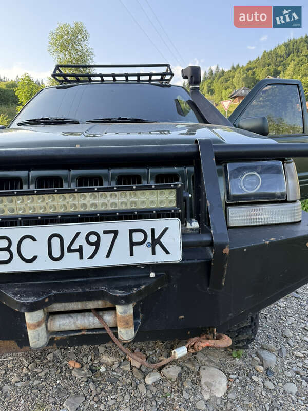 Внедорожник / Кроссовер Jeep Grand Cherokee 1996 в Межгорье
