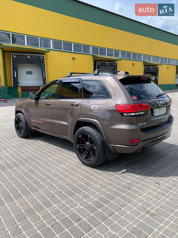 Внедорожник / Кроссовер Jeep Grand Cherokee 2018 в Киеве