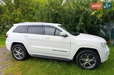 Внедорожник / Кроссовер Jeep Grand Cherokee 2021 в Ровно