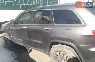 Позашляховик / Кросовер Jeep Grand Cherokee 2017 в Києві