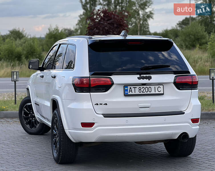 Внедорожник / Кроссовер Jeep Grand Cherokee 2018 в Коломые