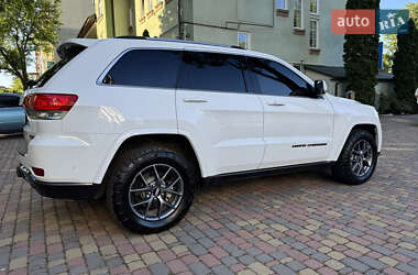 Внедорожник / Кроссовер Jeep Grand Cherokee 2018 в Черновцах