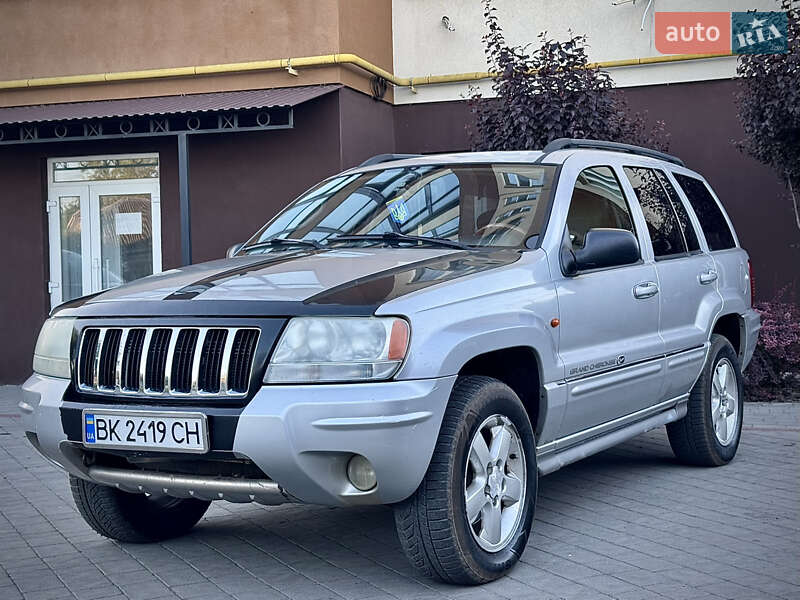 Внедорожник / Кроссовер Jeep Grand Cherokee 2003 в Дубно