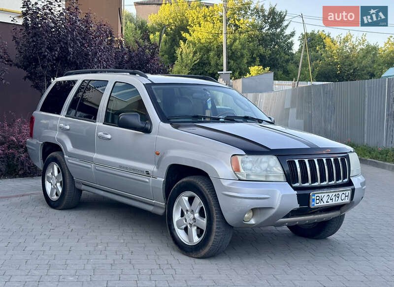 Внедорожник / Кроссовер Jeep Grand Cherokee 2003 в Дубно