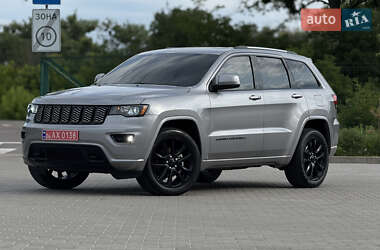 Внедорожник / Кроссовер Jeep Grand Cherokee 2019 в Киеве