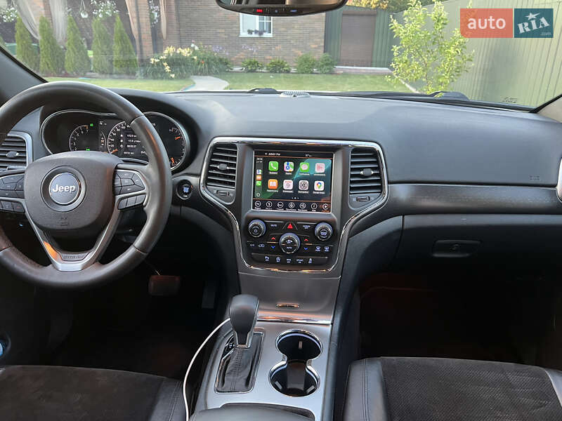 Внедорожник / Кроссовер Jeep Grand Cherokee 2017 в Сумах