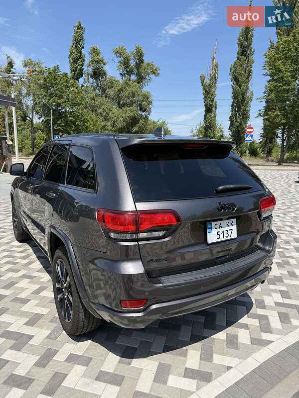 Внедорожник / Кроссовер Jeep Grand Cherokee 2018 в Каневе
