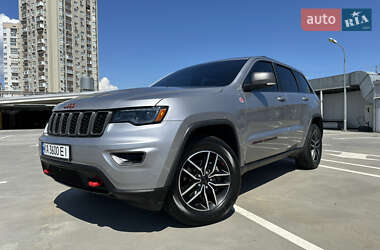 Внедорожник / Кроссовер Jeep Grand Cherokee 2018 в Киеве
