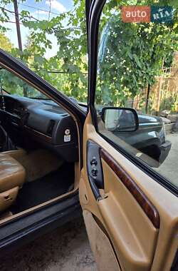 Внедорожник / Кроссовер Jeep Grand Cherokee 1997 в 
