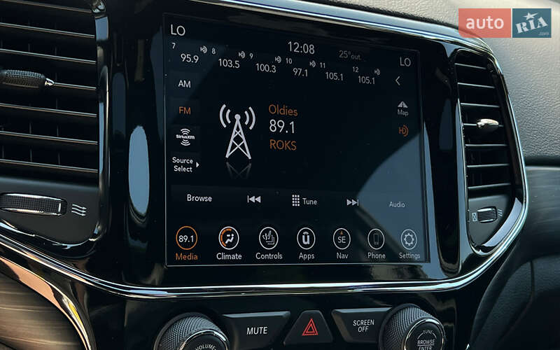 Внедорожник / Кроссовер Jeep Grand Cherokee 2020 в Львове