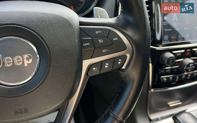 Внедорожник / Кроссовер Jeep Grand Cherokee 2019 в Львове